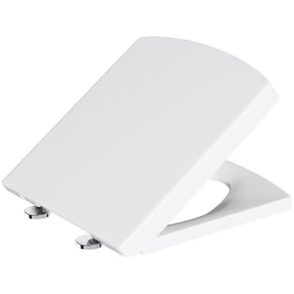 White MESSINA PP wrapover toilet seat, sleek design, durable construction, affordable, bathroom4less.co.uk