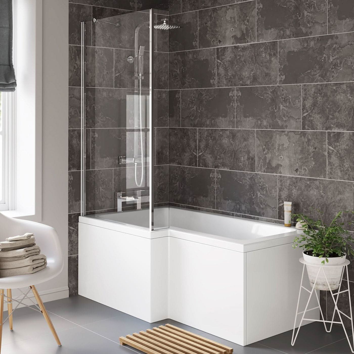 iBathUK Strux Left Hand L-Shaped Shower Bath, Modern Acrylic Bath with Toughened Glass Screen Included, Modern P Shaped Bath with Screen, 1700 x 850mm