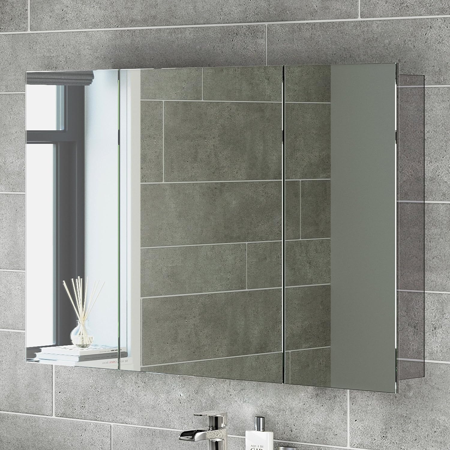 iBathUK Oslo Stainless Steel Bathroom Mirror Cabinet, Triple Door Storage Unit, Frameless Wall Mirror with Hinged Door, 900x600mm